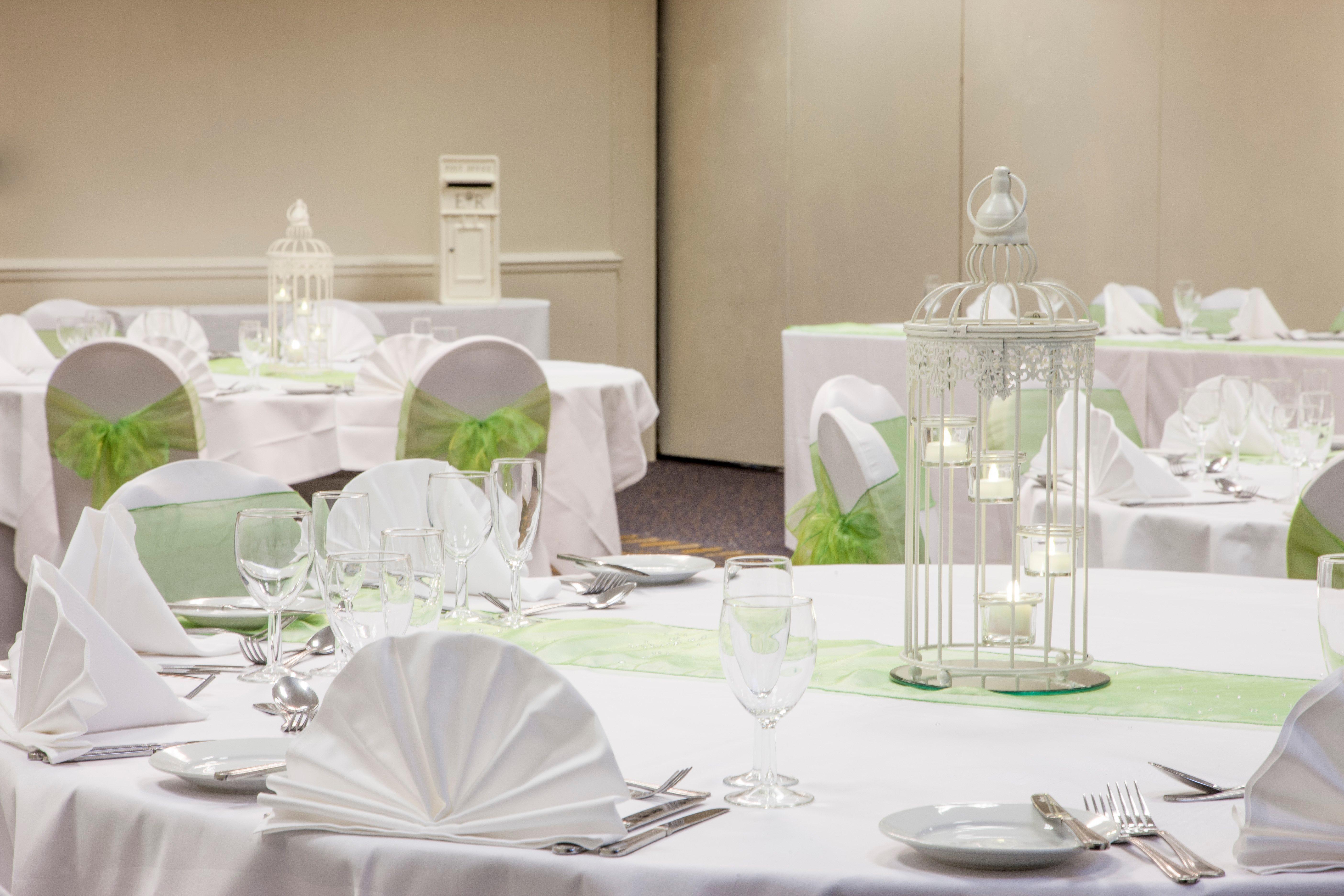 Holiday Inn Runcorn M56 Junction 12 By Ihg Екстер'єр фото