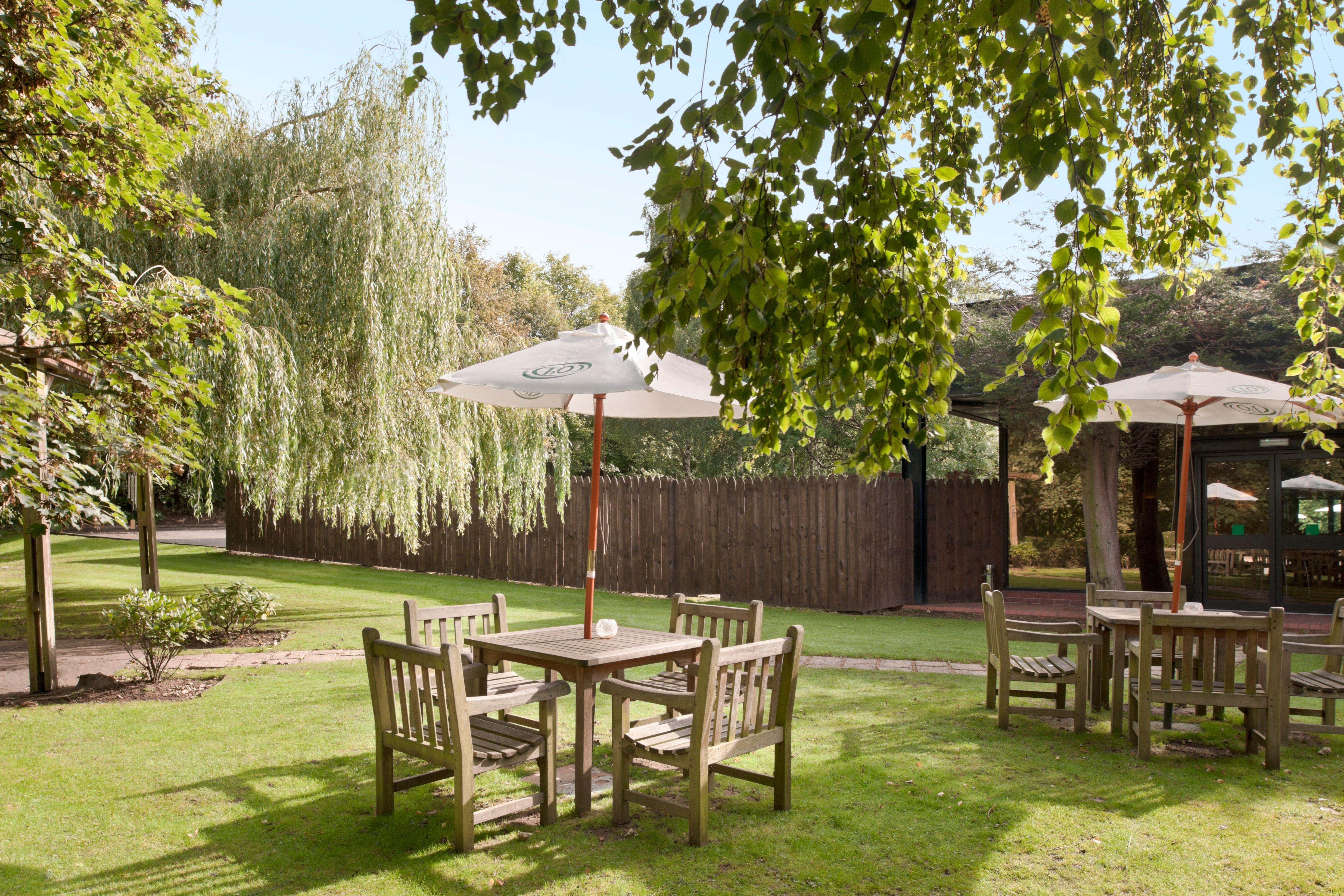 Holiday Inn Runcorn M56 Junction 12 By Ihg Екстер'єр фото