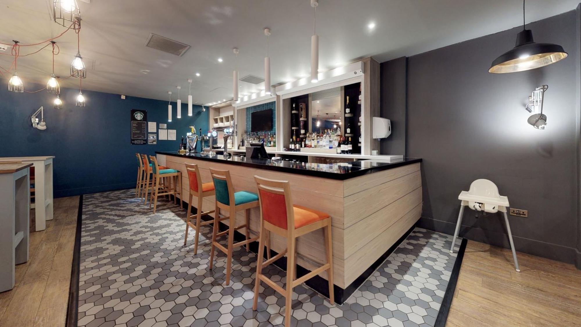Holiday Inn Runcorn M56 Junction 12 By Ihg Екстер'єр фото