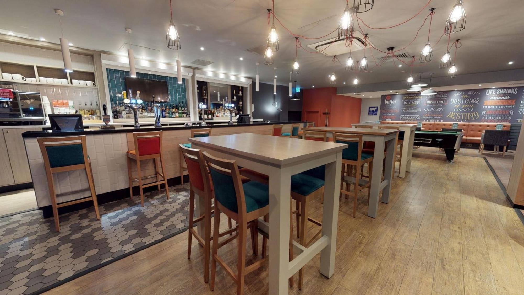 Holiday Inn Runcorn M56 Junction 12 By Ihg Екстер'єр фото