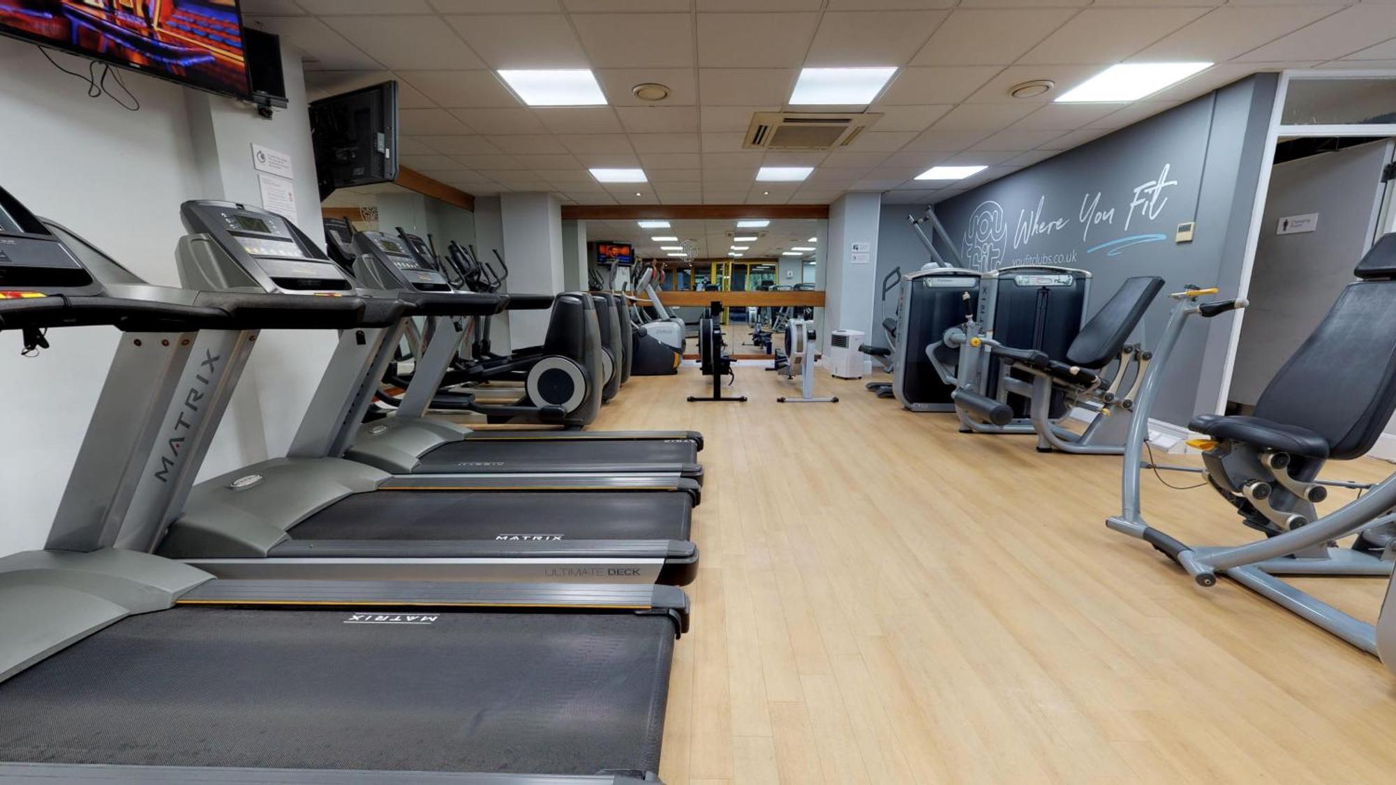 Holiday Inn Runcorn M56 Junction 12 By Ihg Екстер'єр фото